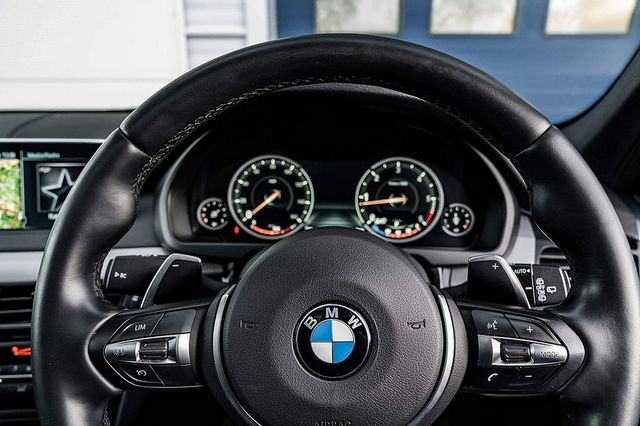 BMW X5 xDrive30d M Sport (2017) - Picture 29