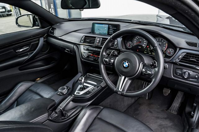 BMW M4 3.0 BiTurbo DCT (s/s) 2dr (2015) - Picture 17