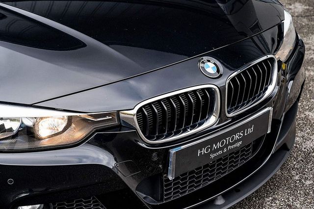 BMW 3 Series ActiveHybrid 3 M Sport (2015) - Picture 11
